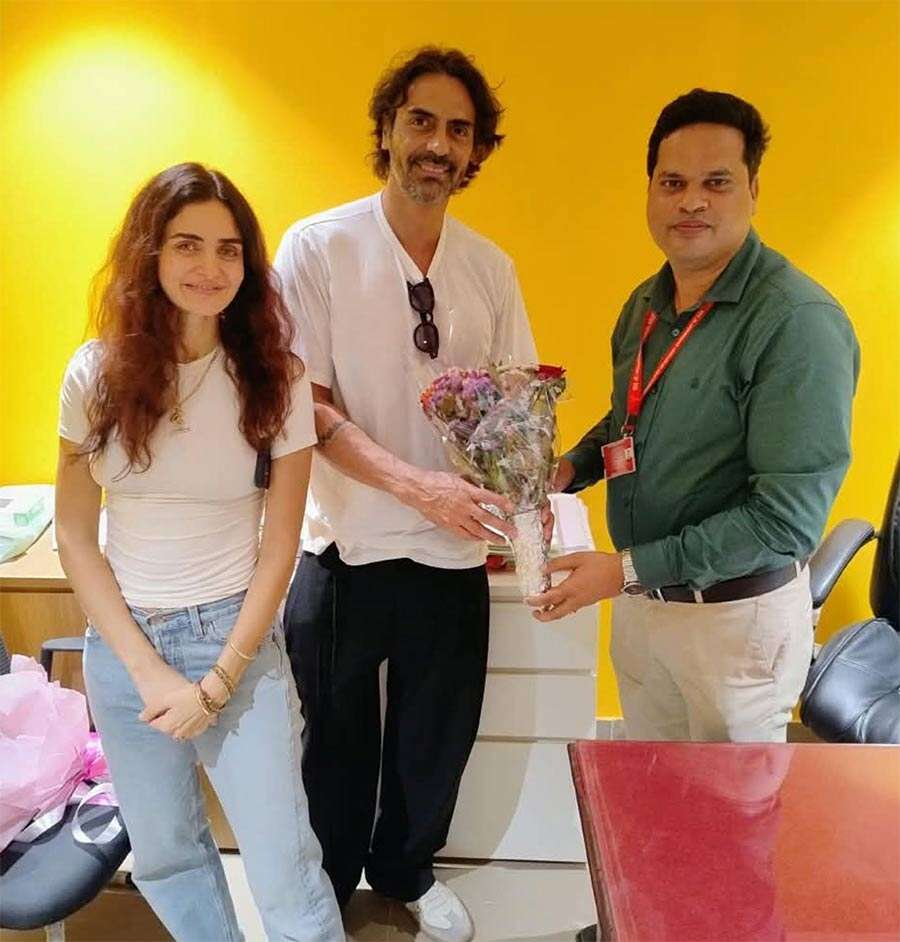 It’s official! Arjun Rampal and Gabriella Demetriades are married